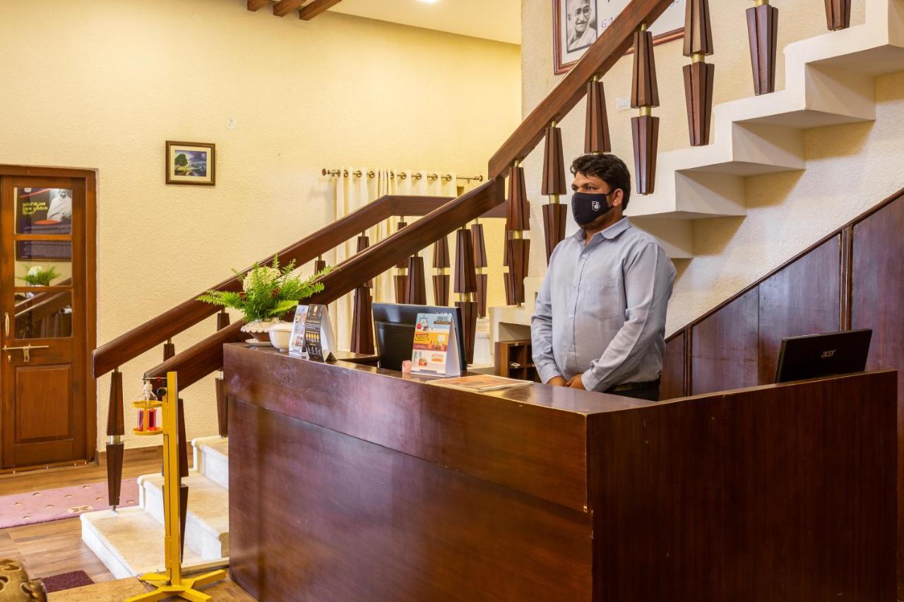 Kstdc Hotel Mayura Pine Top Nandi Hills Eksteriør bilde