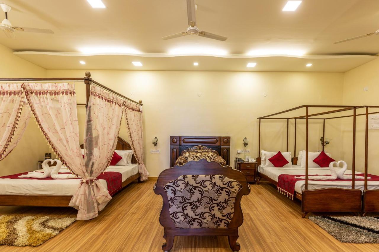 Kstdc Hotel Mayura Pine Top Nandi Hills Eksteriør bilde