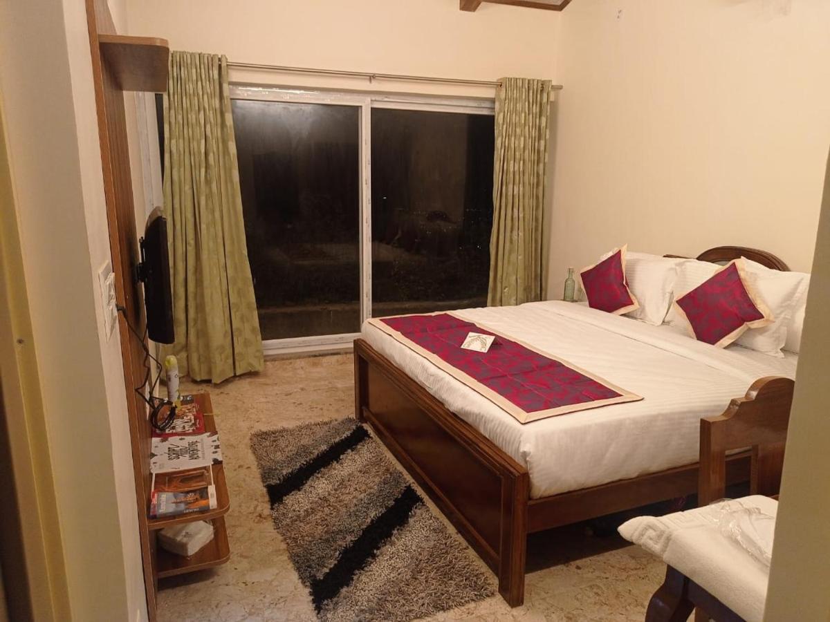 Kstdc Hotel Mayura Pine Top Nandi Hills Eksteriør bilde